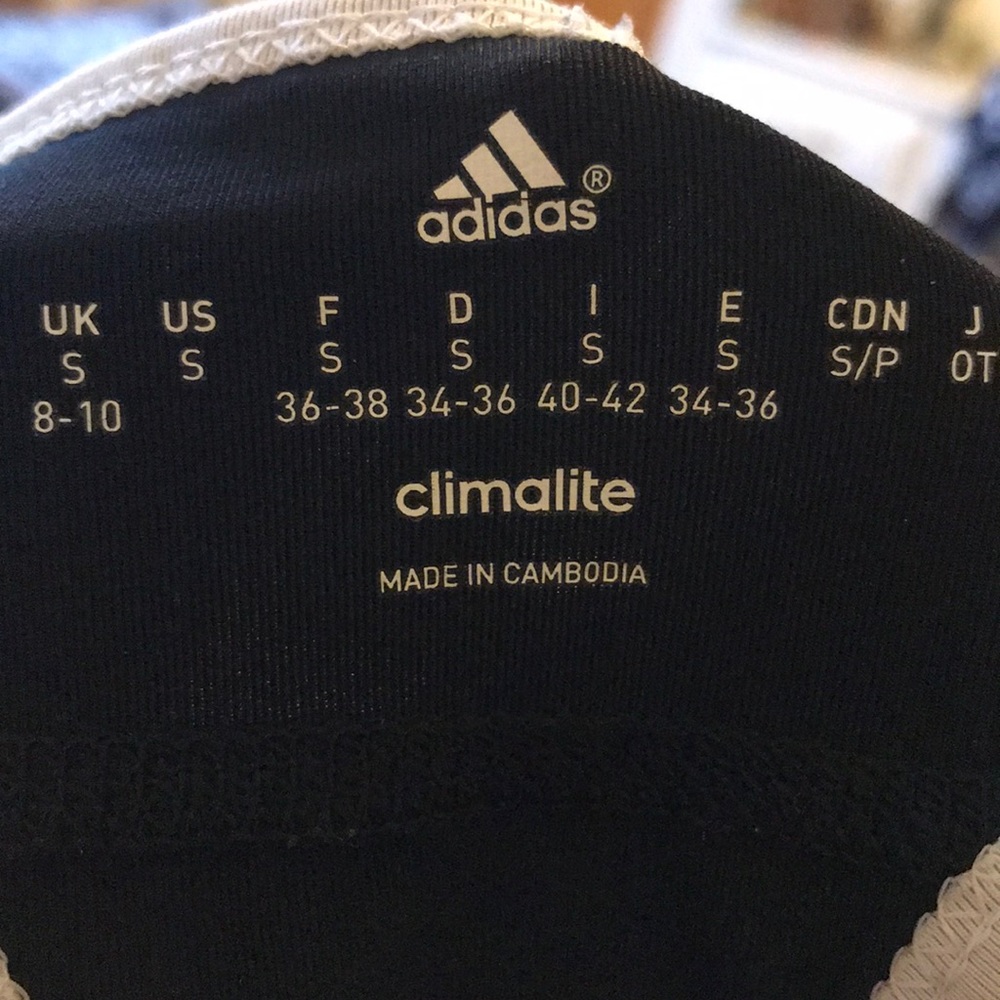 Sports bra - Picture 3 of 3